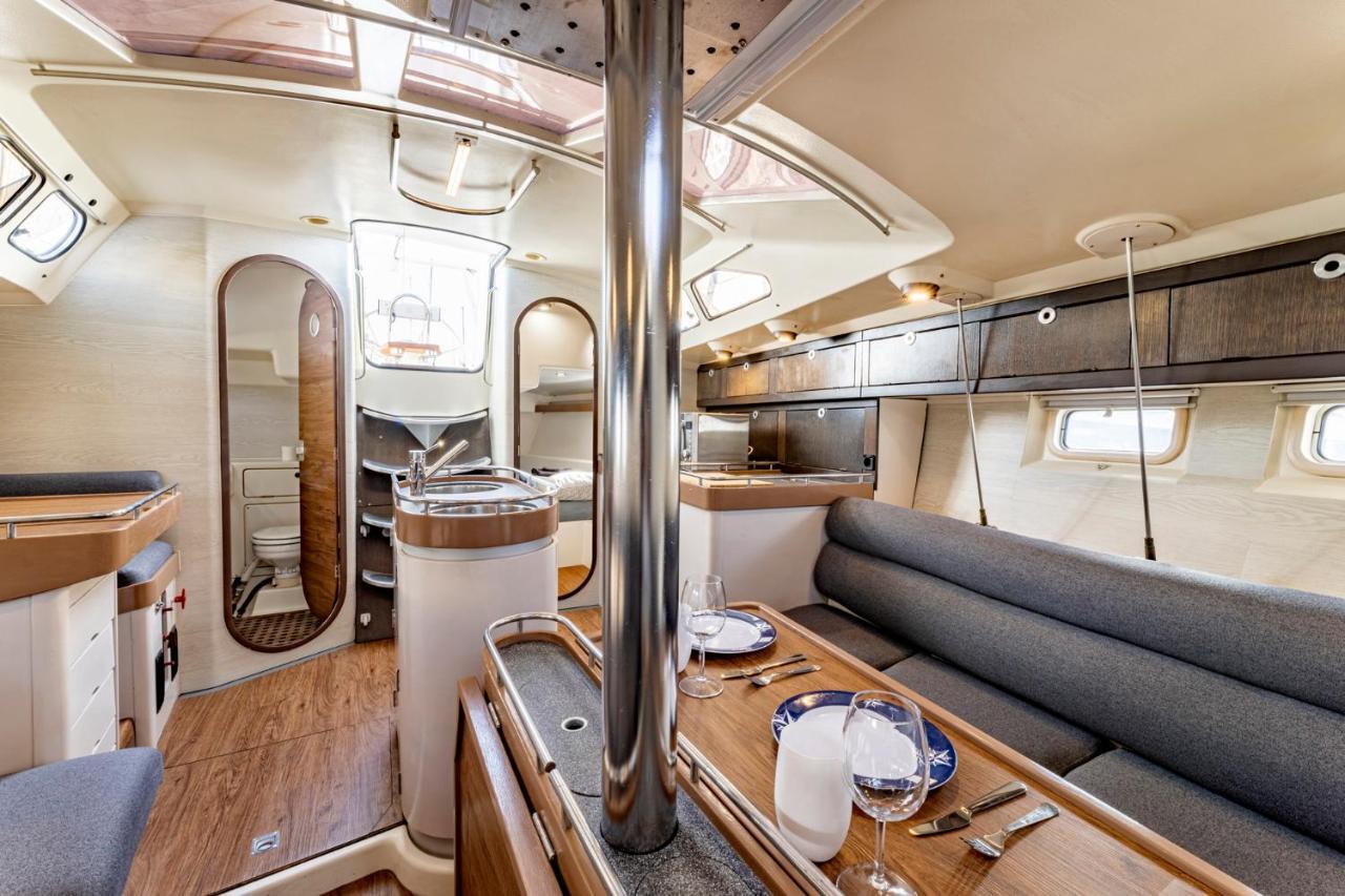 Relaxing Stay On A 38Ft Sail Yacht Arrecife  Kültér fotó